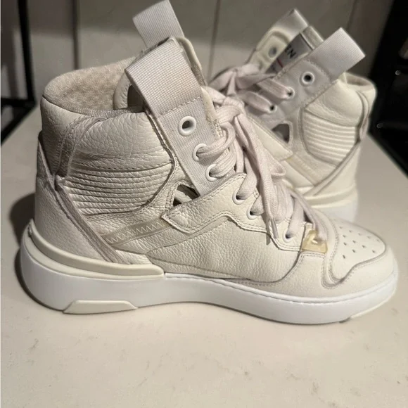 Givenchy High Top Wing Shoes - Picture 8 of 8